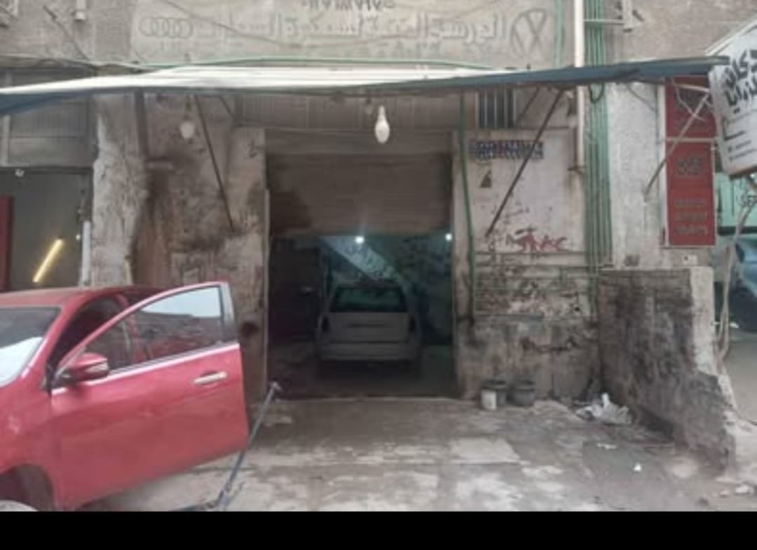 للبيع ورشة ف الحرفيين ٦٠م على الشارع