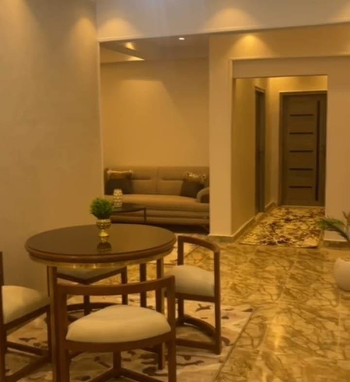 “امتلك شقتك في قلب مدينة نصر، بالقرب من مكرم عبيد ومصطفى النحاس والسراج مول Code T550