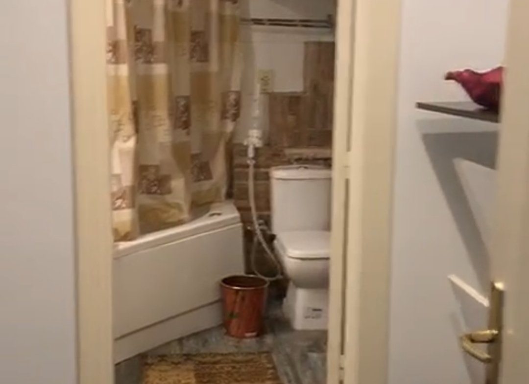 شقه للبيع ١٨٠م بميدان لبنان المهندسين
