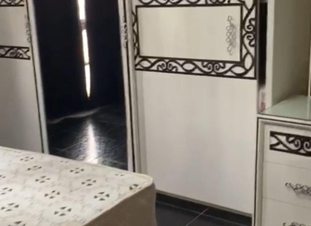 شقه للبيع ١٨٠م بميدان لبنان المهندسين