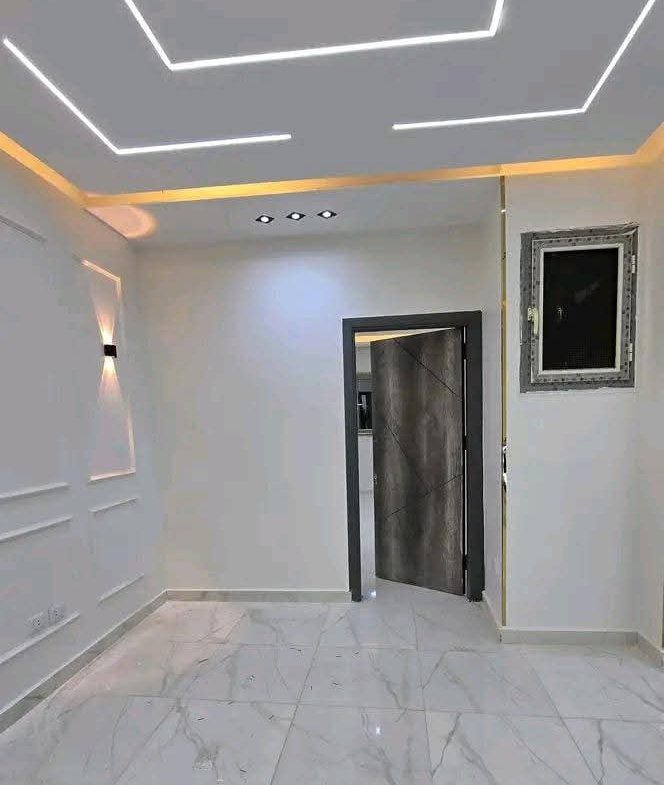 شقة فاخرة للبييييع جاهزة للسكن فورًا بتشطيب عالي الجودة تانى نمرة من اللبينى فيصل الرئيسى