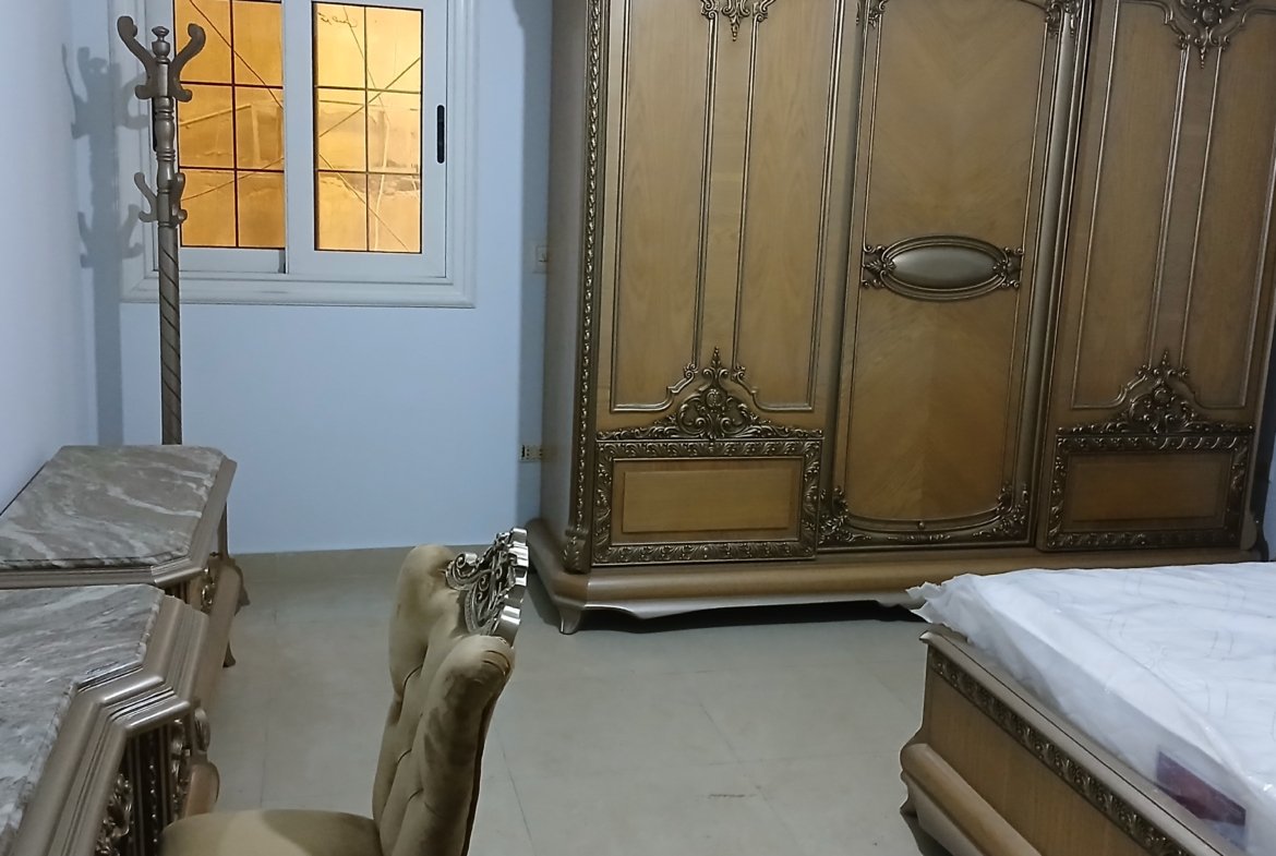 للبيع شقة فاخرة 300 متر مربع مصطفى النحاس مدينة نصر