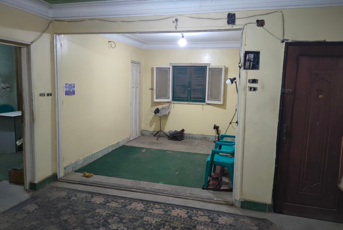 العنوان / عمارة ( ه ) مدخل ( أ ) _ شقة ( ٧ ) الدور الرابع _ بعمارات حجر الأساس _ بمدينة التحرير _ بإمبابة _ بجوار مدرسة المنار الثانوية بنين _ محافظة الجيزة _ مصر