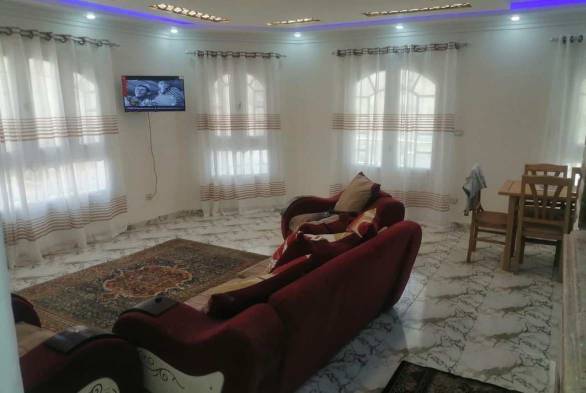 شارع 53 – ثاني نمرة من البحر – شاطئ النخيل، العجمي