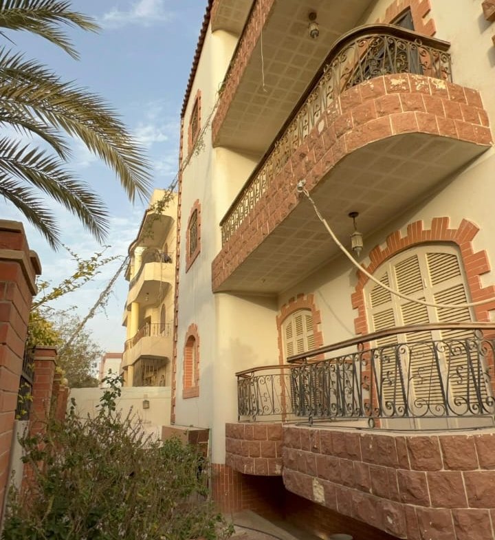 التجمع الخامس الحى الرابع